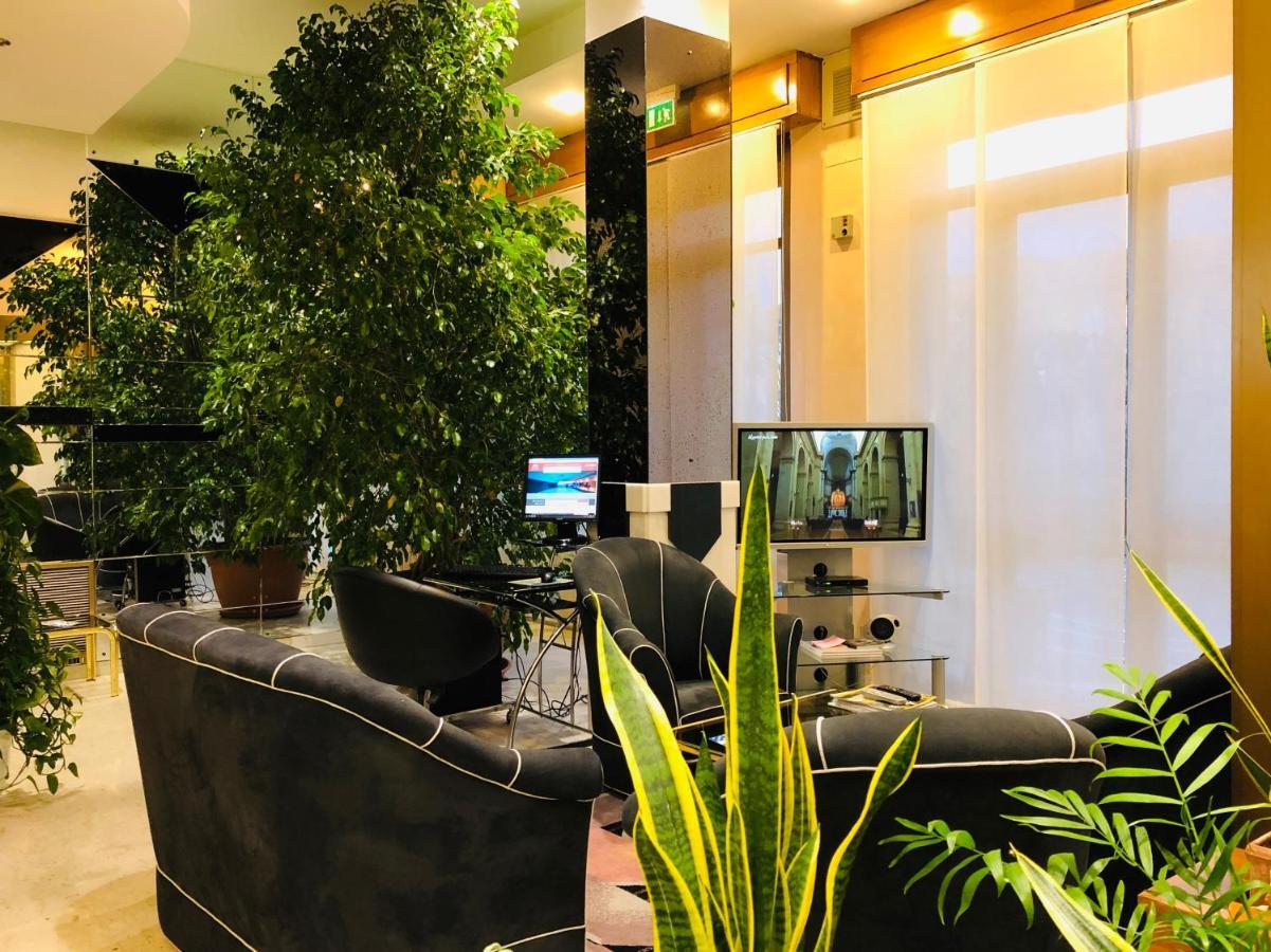 Grand Hotel Ambasciatori Wellness & Spa Chianciano Terme Bagian luar foto