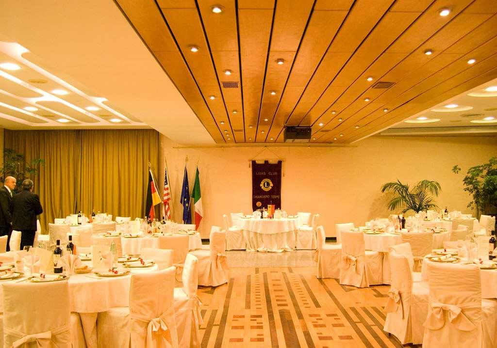 Grand Hotel Ambasciatori Wellness & Spa Chianciano Terme Restoran foto